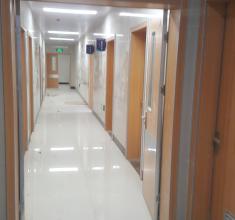 木制医院诊室门-1